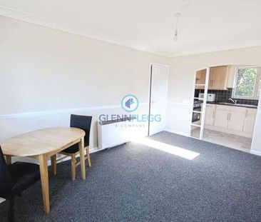 Littlebrook Avenue, Slough, SL2 - Photo 2