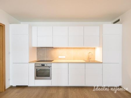 Pronájem bytu 2+kk 52 m2 - Fotografie 4