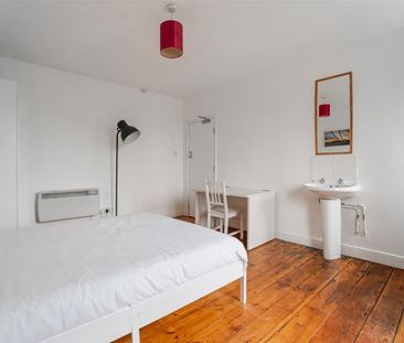 St. Pauls Road, Clifton - Photo 3