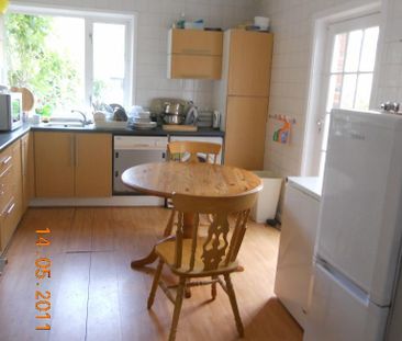 5 bedroom house share to rent - Photo 5