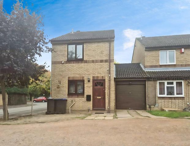 2 bedroom semi-detached house to rent - Photo 1
