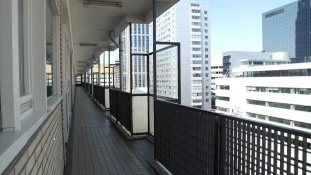 Te huur: Appartement Kruiskade in Rotterdam - Photo 1