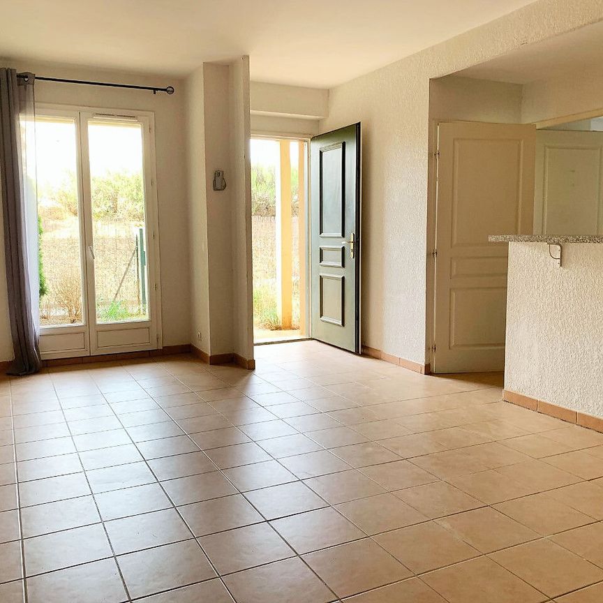 Appartement T2 à louer avec petit jardin quartier ALLEES ST ROCH - Photo 1