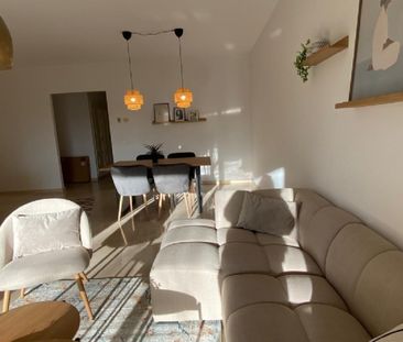 2 Bedroom Apartment For Rent in San Pedro de Alcántara, Málaga - Photo 6