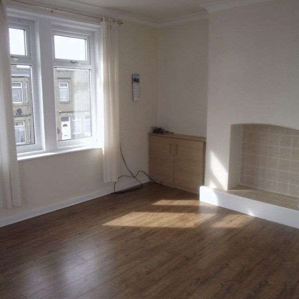 3 bedroom maisonette to rent - Photo 1