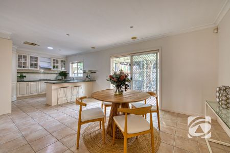 A LITTLE PIECE OF OLDE BERWICK CHARM - Photo 2