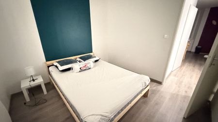 Location Appartement 2 pièces 40m² LE CREUSOT 71200 - Photo 3