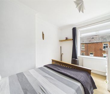 3 bedroom terraced house to rent - Photo 6