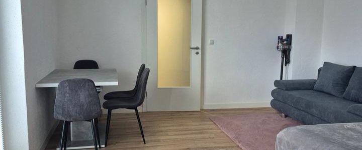 Ruhige 1-Zimmer-Wohnung mit Terrasse und Parkplatz in Geismar - Photo 1