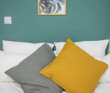 Calle del Humilladero, Madrid, Community of Madrid 28005 - Photo 3