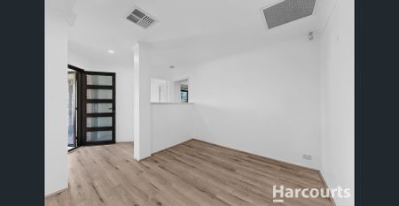 STUDIO 2 bed x 1 bath - Photo 2