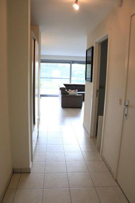 Gelijkvloers appartement met 1 kamer, bureau en tuin - Foto 1