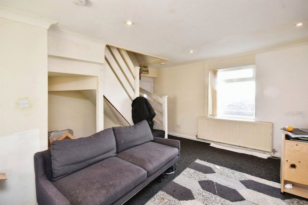 Railway Street, CARDIFF - Photo 1