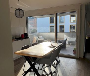 Proche de toutes les commodités, bel appartement de 4.5 pièces au 1... - Photo 6