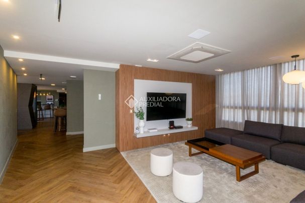 Apartamento com 1 quarto e 25m² para alugar em Cidade Baixa, Porto Alegre. - Photo 1