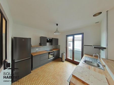 Location Maison 5 pièces 126m² LE VIGEANT 86150 - Photo 4
