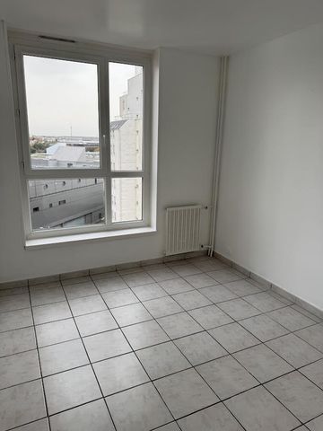 Location Appartement 4 pièces 82m² CRETEIL 94000 - Photo 2