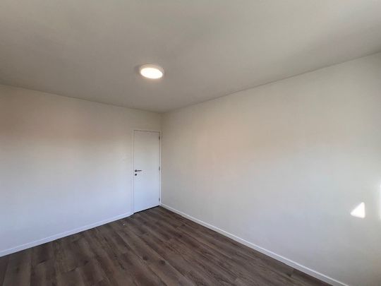 Te Huur 1 slaapkamer Oostende Dwarsstraat 1B - Photo 1