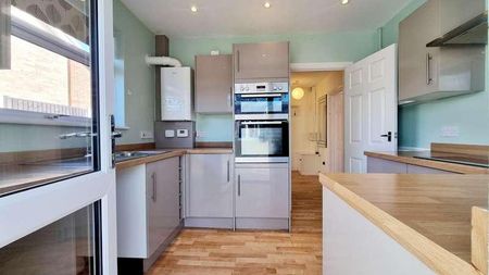 Nelson Court, Birchington, CT7 - Photo 5