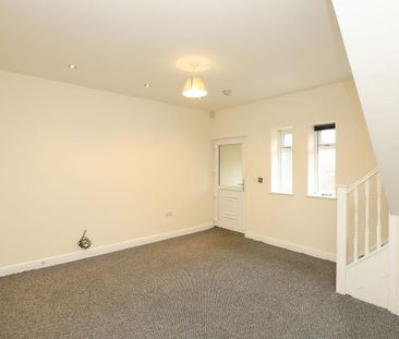 2 bedroom detached house to rent - Photo 1