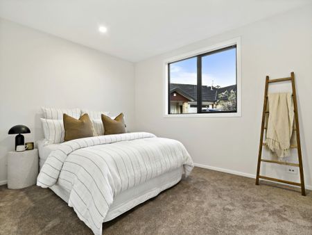 BRAND-NEW EXECUTIVE TOWNHOUSE FOR RENT - Photo 4
