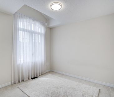 For Lease - 25 Collier Crescent, Markham, Ontario - Photo 5