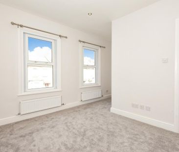 3 bedroom house to rent - Photo 2