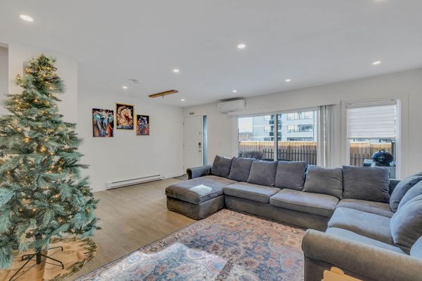 For Lease - 242 Milestone Crescent Unit# 115, Aurora, Ontario - Photo 1