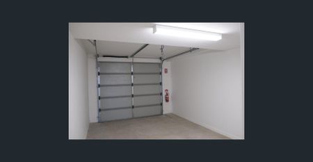 Spacious 1 bedroom townhouse in the Heart of Birtinya Rent goes up to $600pw on the 13/12/2025 - Photo 2