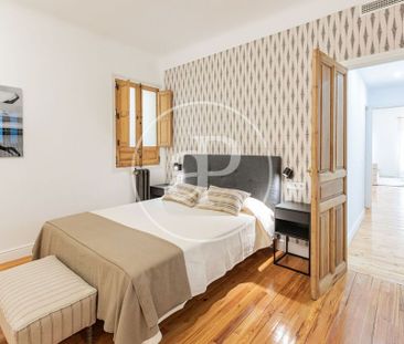 2 bedroom luxury Apartment for rent in Madrid, Spain - Photo 2