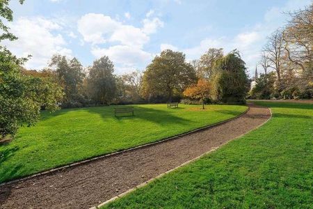 Kensington Park Gardens, Notting Hill, W11 - Photo 3
