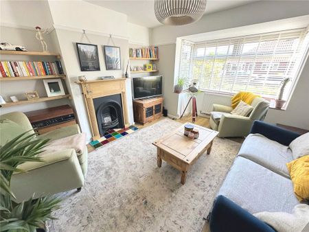 3 bedroom semi-detached house to rent - Photo 2