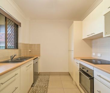 Charming Two-Bedroom Unit by the River - Photo 4