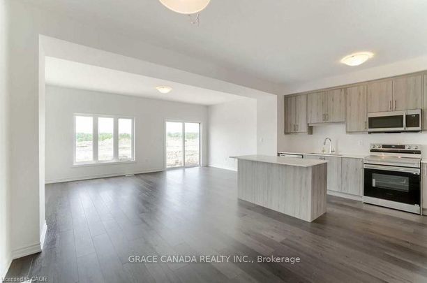 For Lease - 39 June Callwood Way, Brantford, Ontario - Photo 1