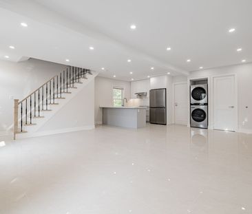 For Lease - 41 Arnold Crescent, Richmond Hill, Ontario - Photo 6