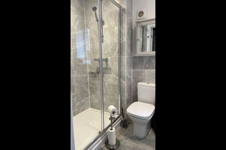 Room in a Shared Flat, Stoke Gifford, BS34 - Photo 5