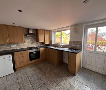 1 bedroom terraced house to rent - Photo 4