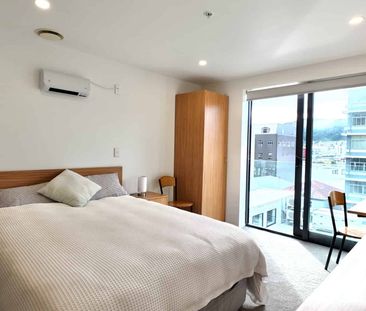 Fully Furnished Studio in the City!!! - Photo 1