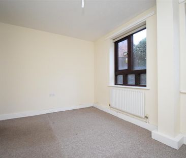 Moore, Woodlands Village, Sandal - Photo 3