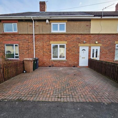 2 bed terraced house to rent in NE12 - Photo 5