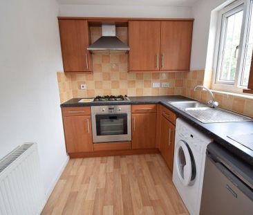 Moorcroft, Ossett - Photo 2