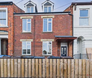2 bedroom flat to rent - Photo 6