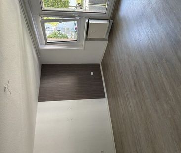 3-Zimmer-Wohnung in Göppinger Stauferpark! - Photo 1