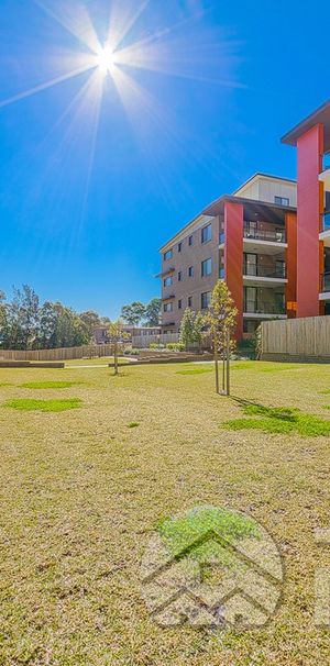 Don't miss out! Modern One bedroom Apartment, Close to Selective High School, Norwest Business Park, Easy access M7 Motorway - Photo 1