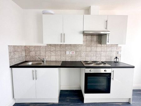 1 bedroom flat to rent - Photo 4
