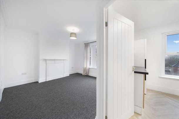 Chamberlayne Road, Kensal Rise, London, NW10 - Photo 1