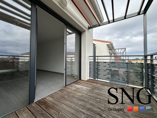 T3 AVEC BALCON + PARKING - Photo 1