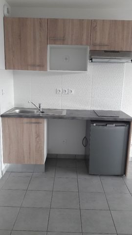 Location Appartement 2 pièces 40m² SOUSTONS 40140 - Photo 5