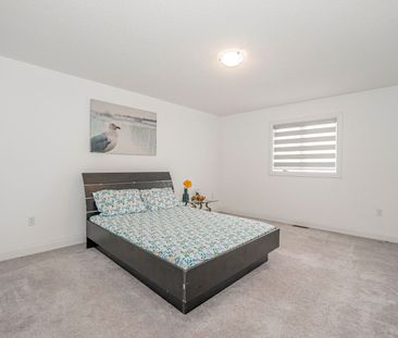 For Lease - 42 Alaskan Heights, Barrie, Ontario - Photo 4