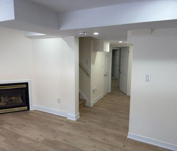 For Lease - 2415 Bankside Drive Unit# Basement, Mississauga, Ontario - Photo 6